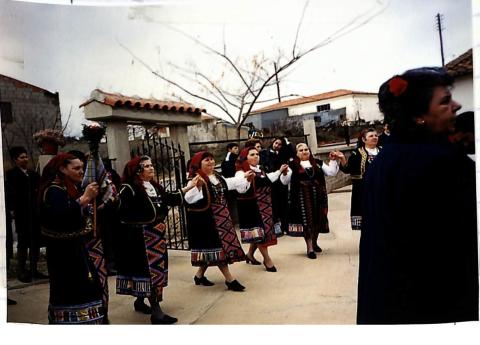 Χορός κατα την διάρκεια του εθίμου της Μπαμπώς